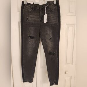 VERVET Black Distressed Skinny Jeans